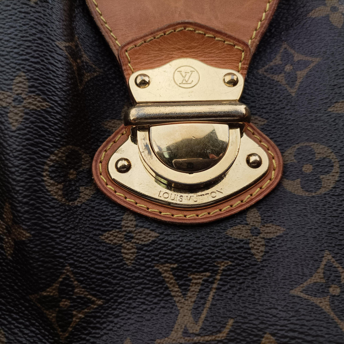 Secondhand Louis Vuitton STRESA PM brown Monogram Canvas M51186 handbag | stylenewstar