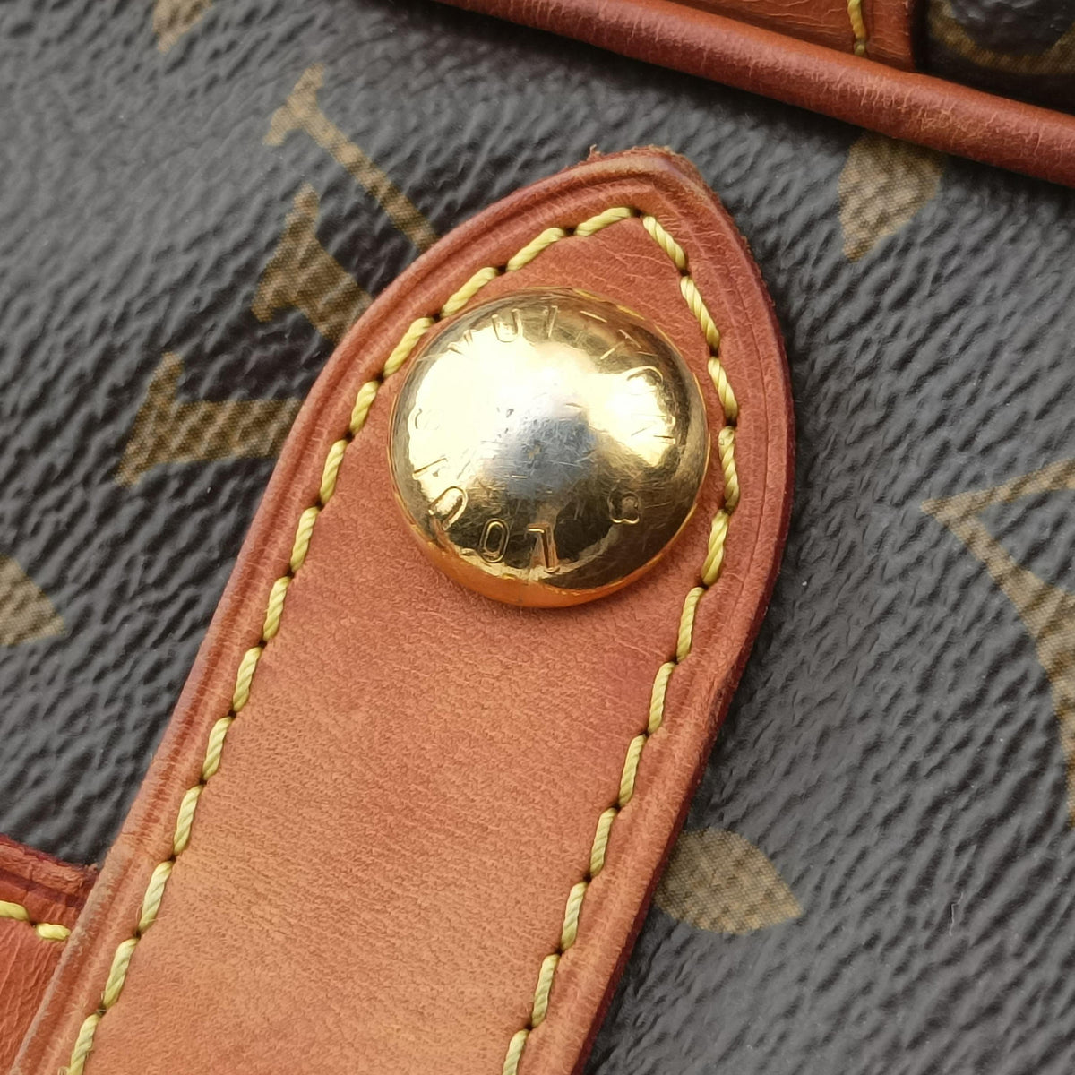 Secondhand Louis Vuitton STRESA PM brown Monogram Canvas M51186 handbag | stylenewstar