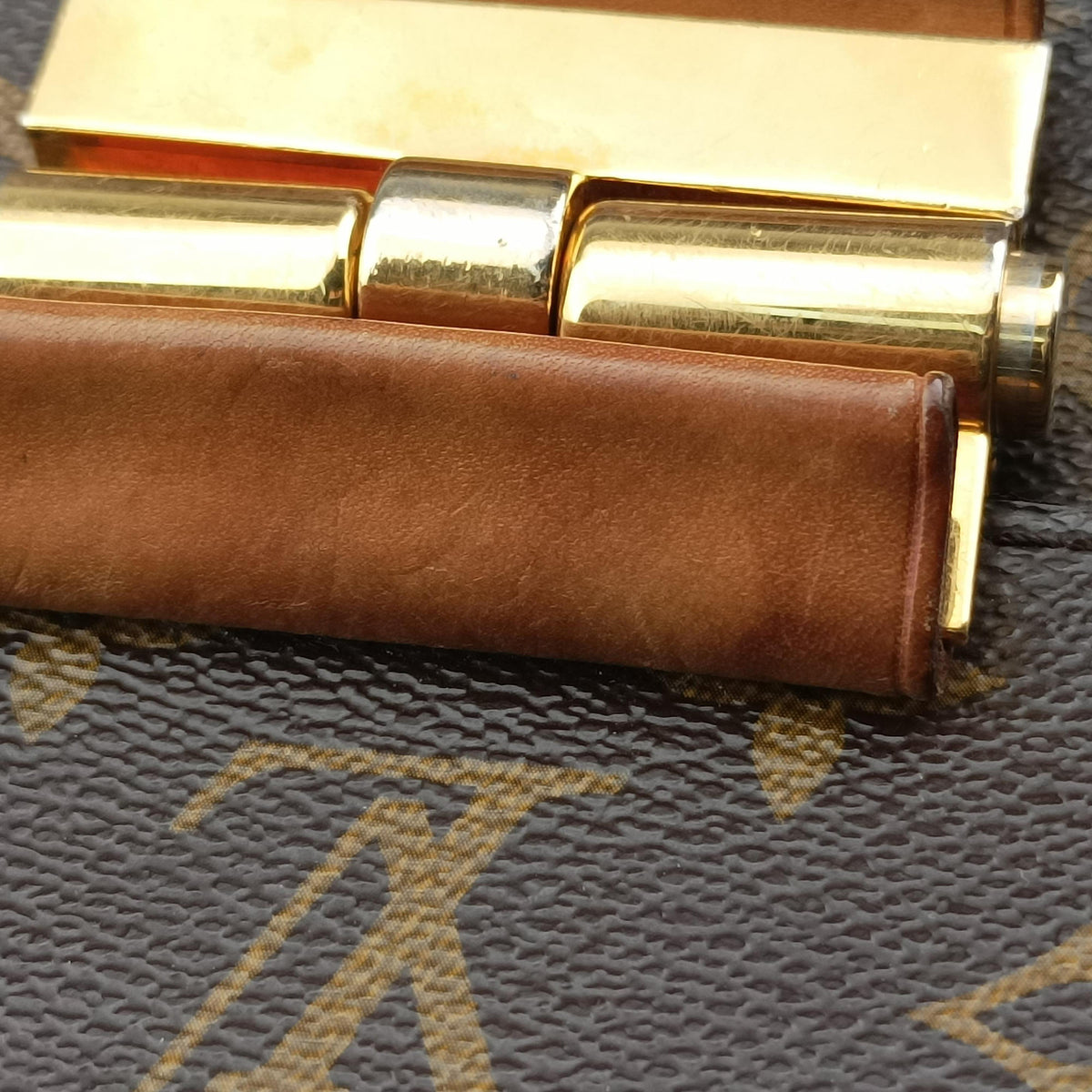 Secondhand Louis Vuitton OLYMPE Brown×QUETSCHE Monogram Canvas×calf leather M40926 handbag | stylenewstar