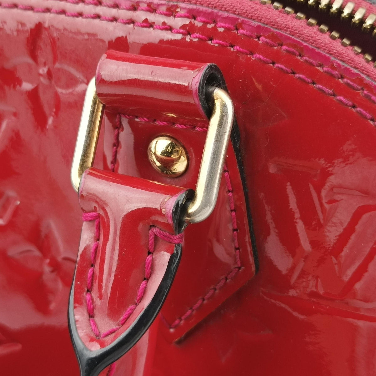 Pre-owned Louis Vuitton Alma BB pomme d'amour Vernis M91606 shoulderbag | stylenewstar