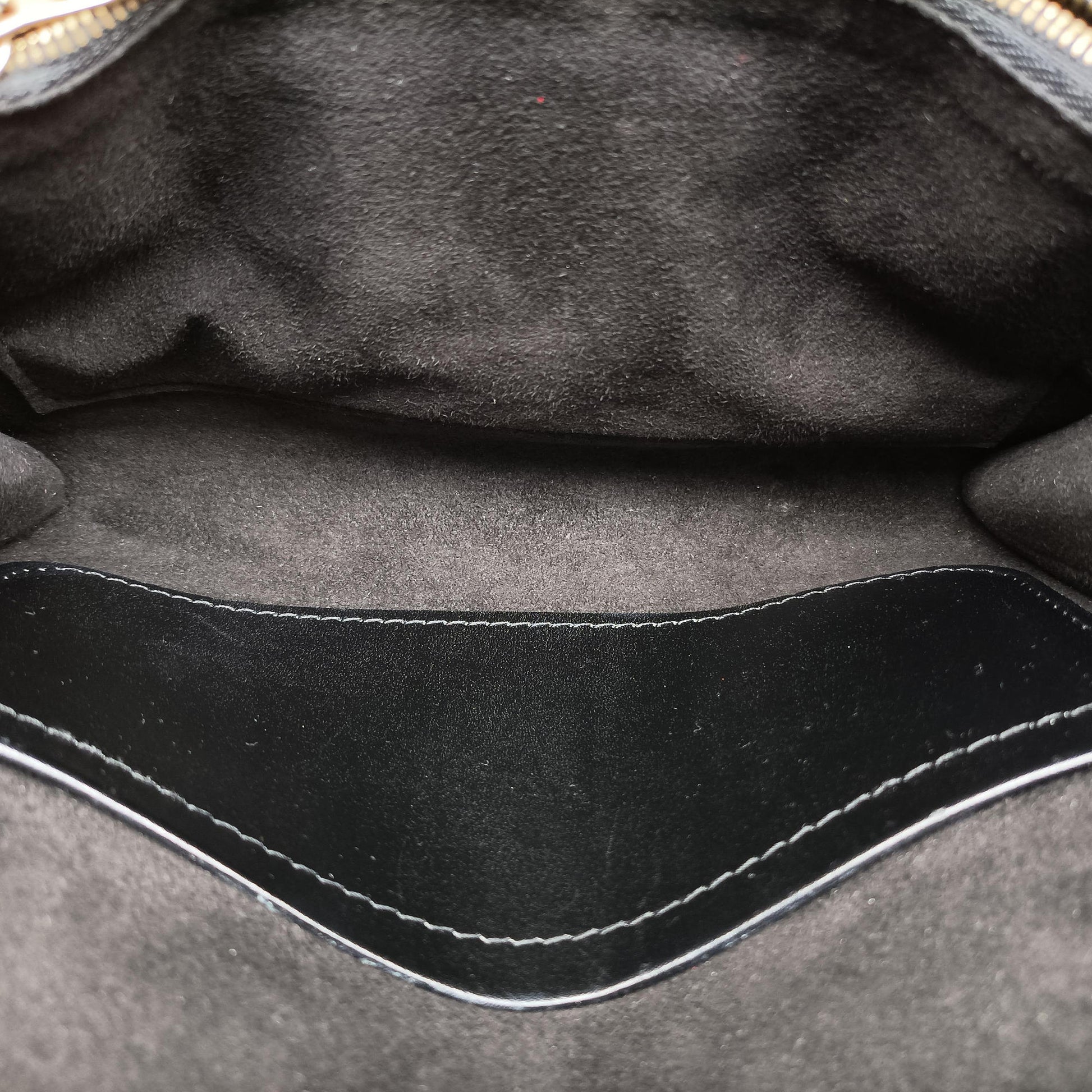 Pochette Louise GM Noir leather M51631 TR4165ポシェット ルイーズGM ノワール レザー M51631 TR4165