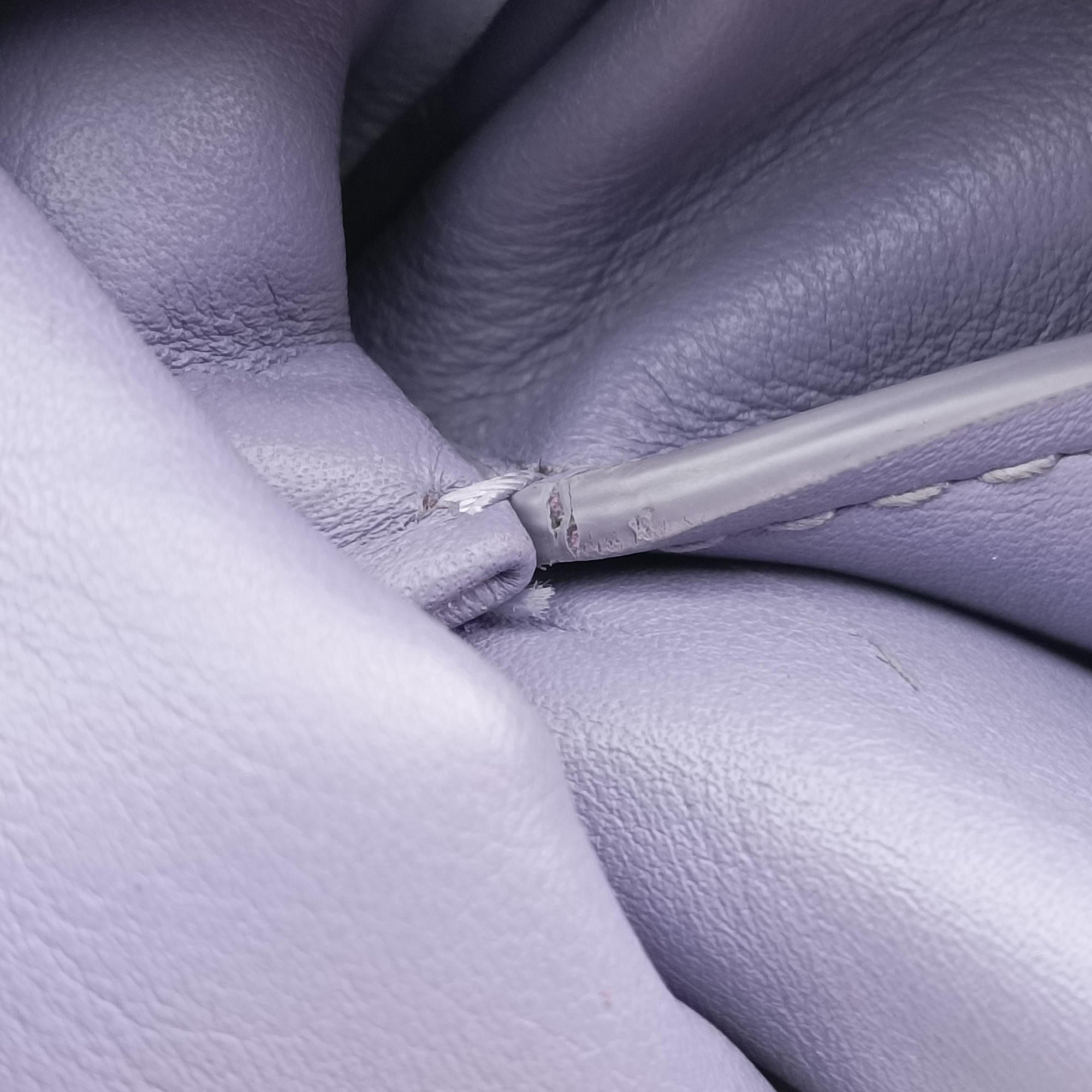 The TWIST Purple lambskin B09124181Nザ ツイスト パープル ラムスキン B09124181N