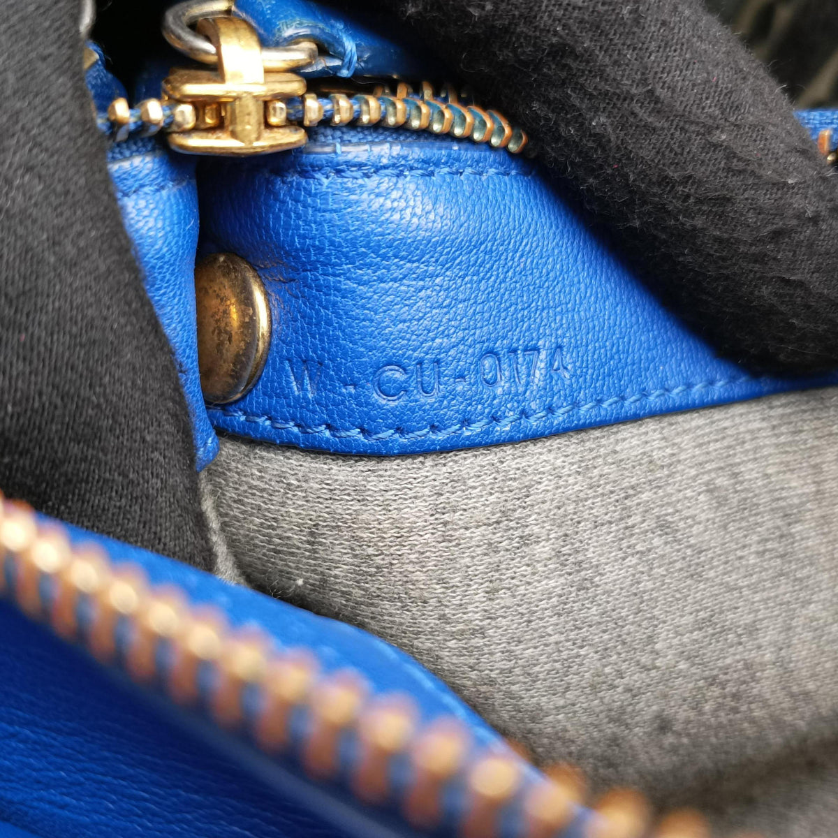 TRIO Blue Leather W-CU-0174トリオ ブルー レザー W-CU-0174