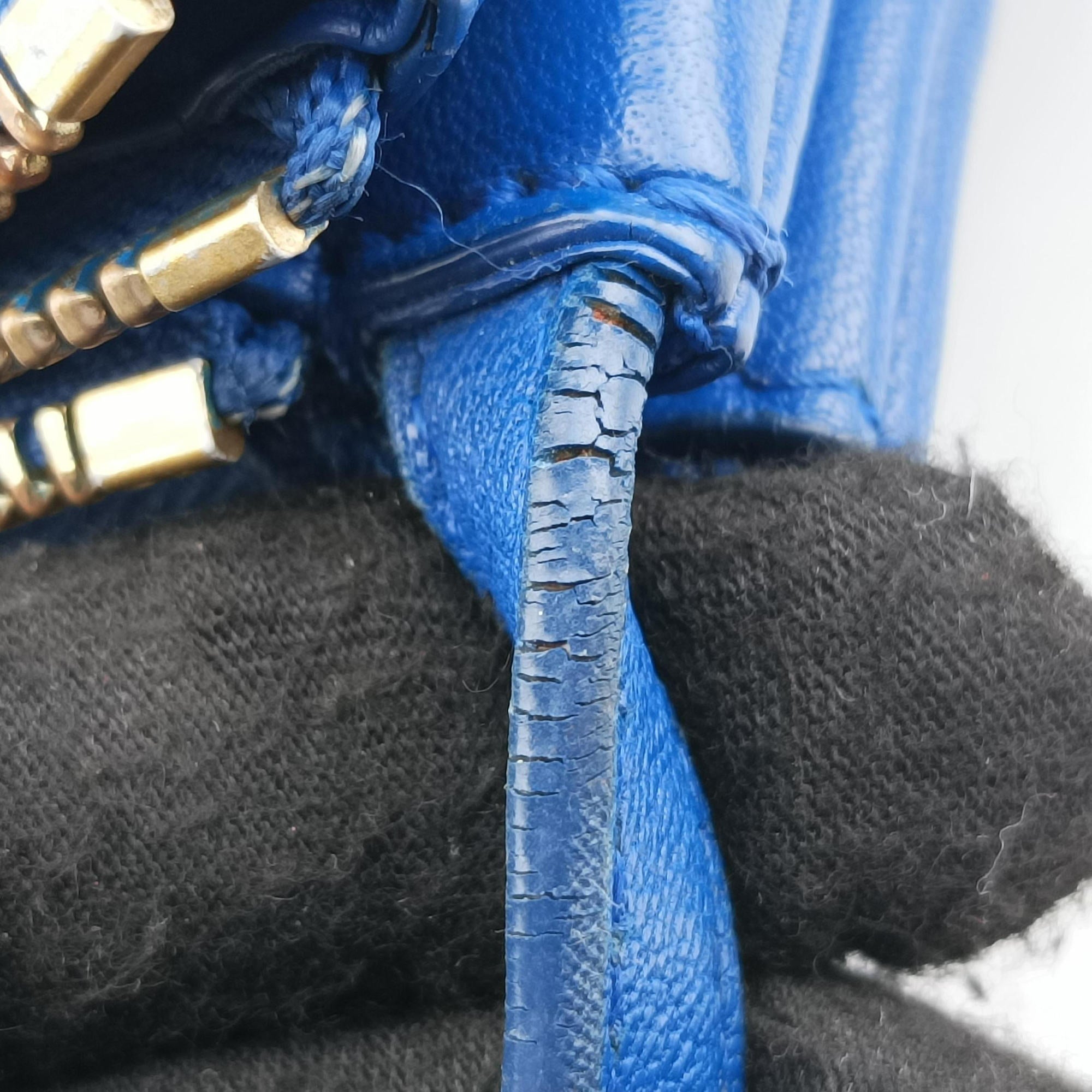 TRIO Blue Leather W-CU-0174トリオ ブルー レザー W-CU-0174