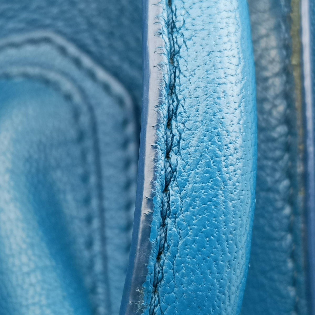 Antigona Blue leather ZE1124アンティゴナ ブルー レザー ZE1124