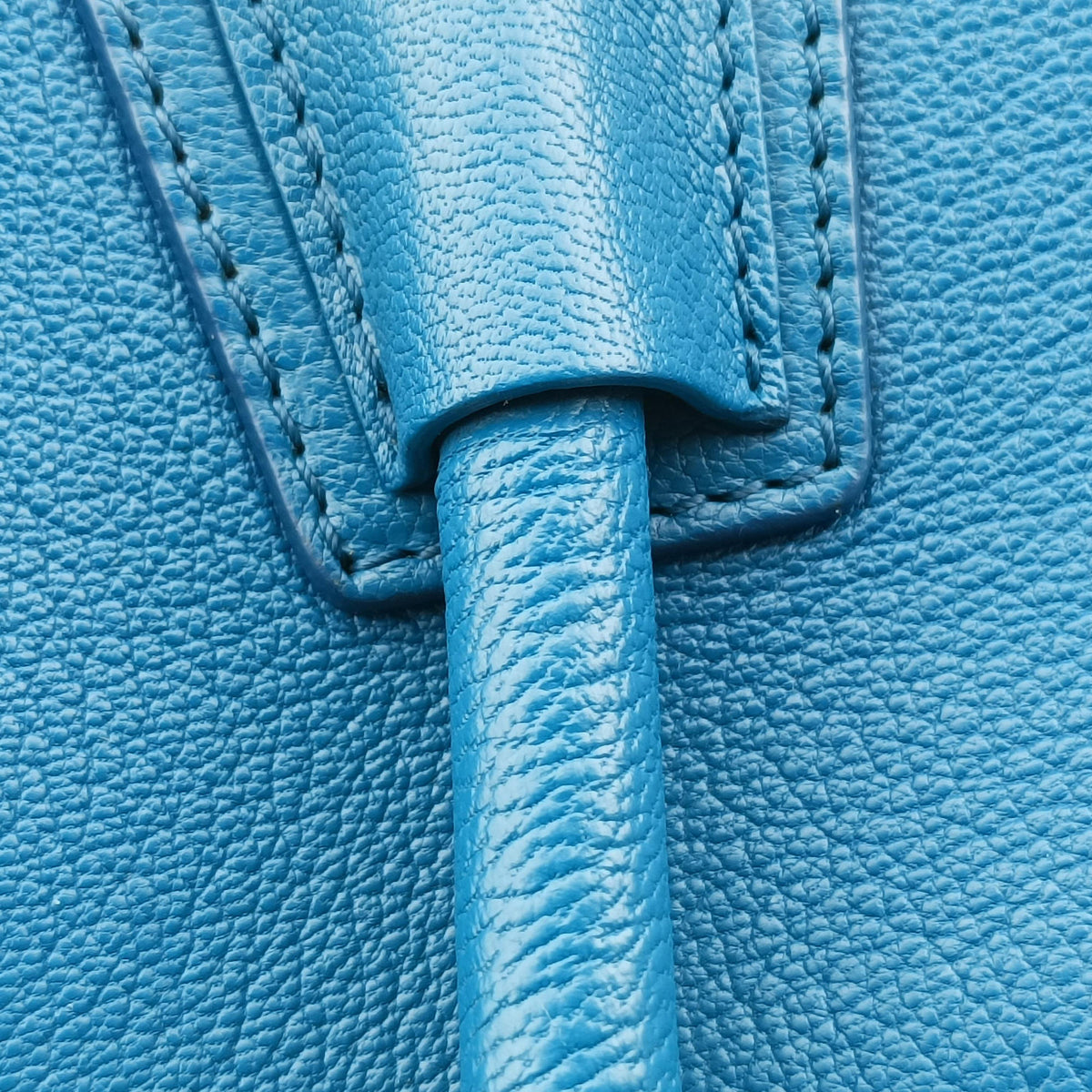 Antigona Blue leather ZE1124アンティゴナ ブルー レザー ZE1124