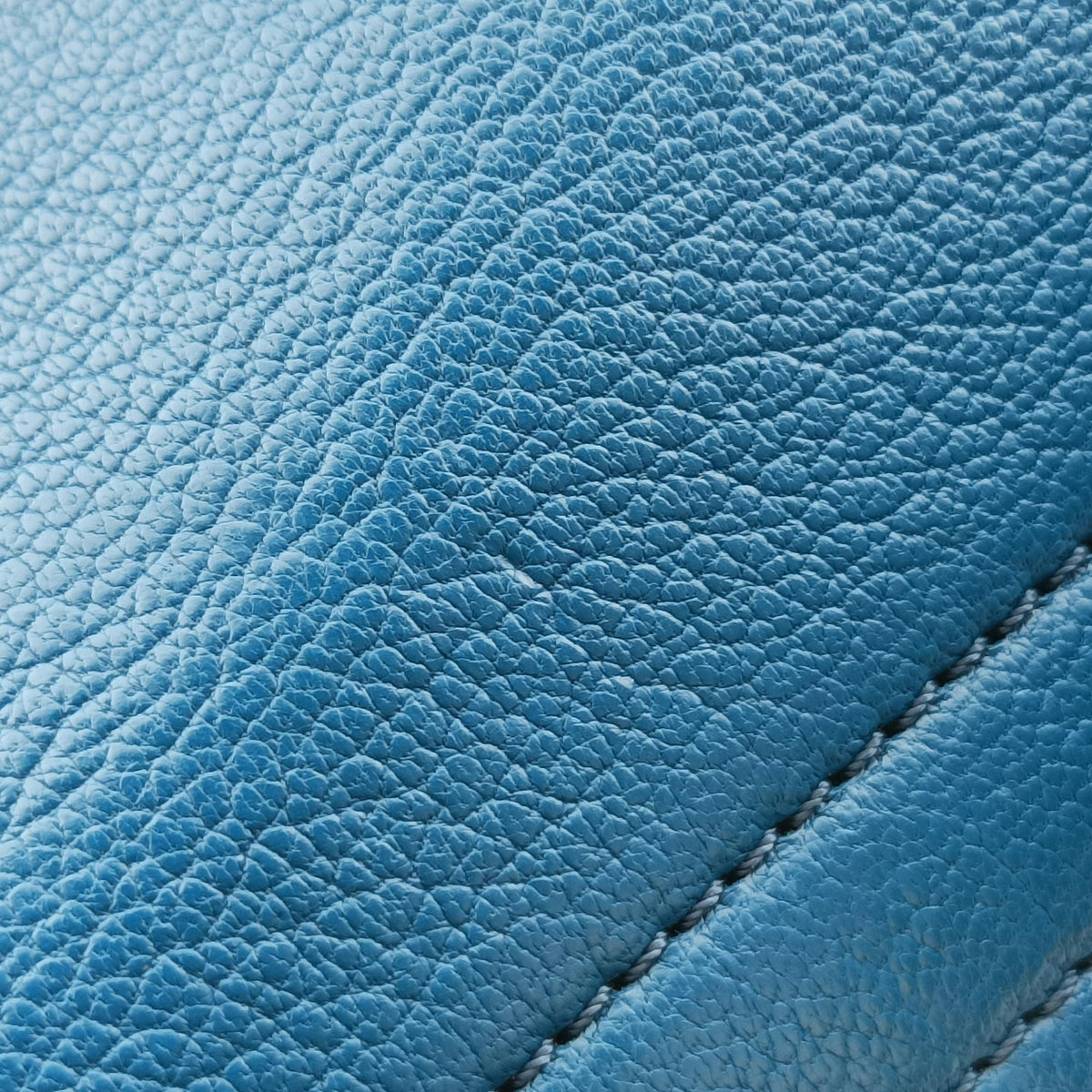 Antigona Blue leather ZE1124アンティゴナ ブルー レザー ZE1124