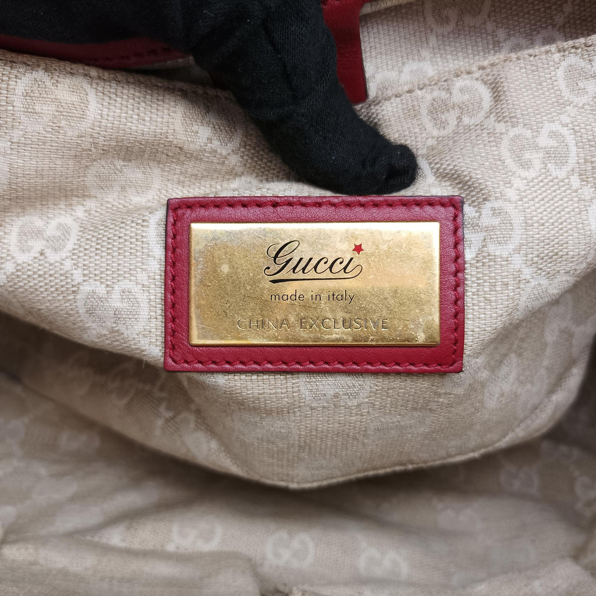 Vintage Gucci Bright Bit Red Patent Leather 319795 shoulderbag | stylenewstar