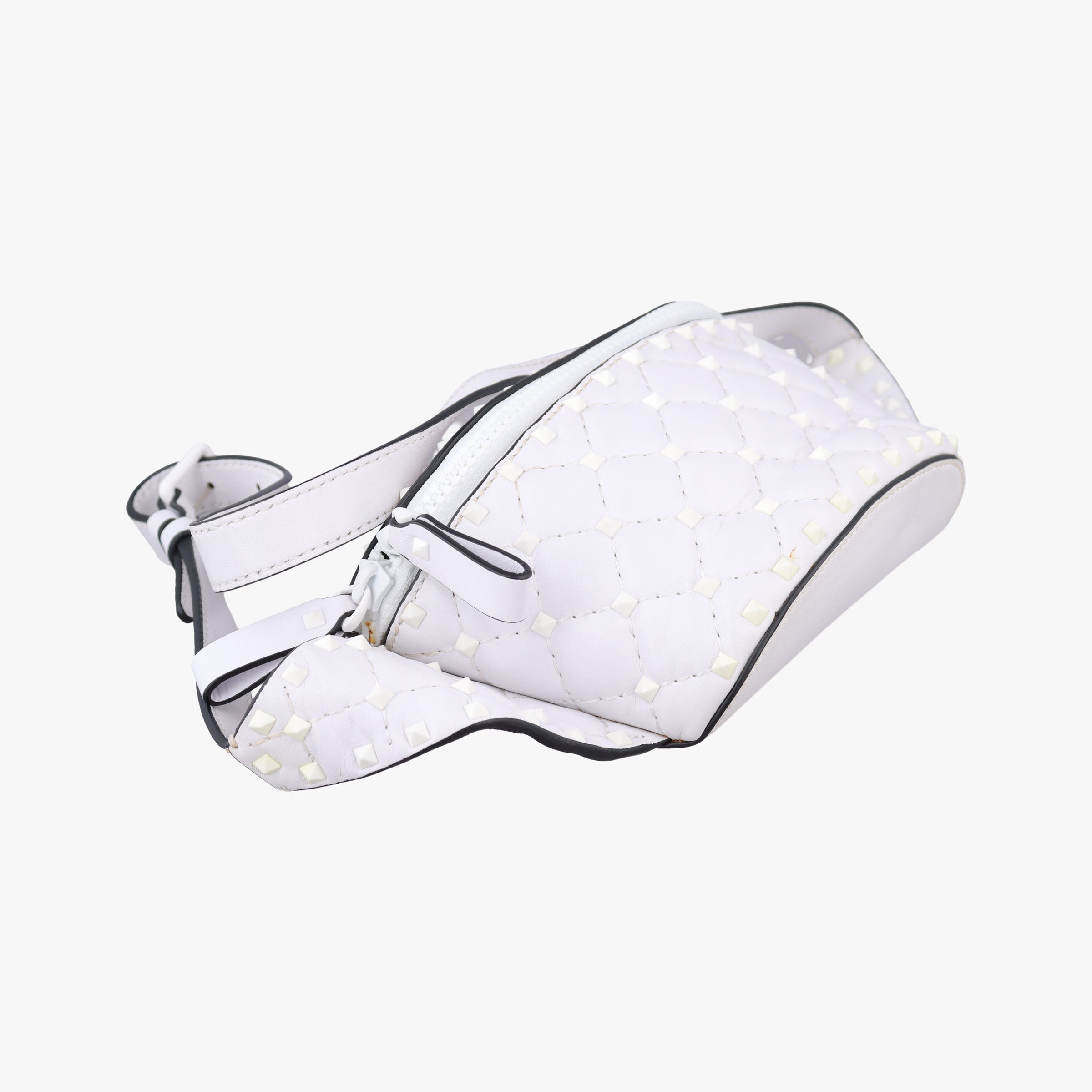 Rockstud White Leather GF-PB46RVH2ロックスタッズ ホワイト レザー GF-PB46RVH2