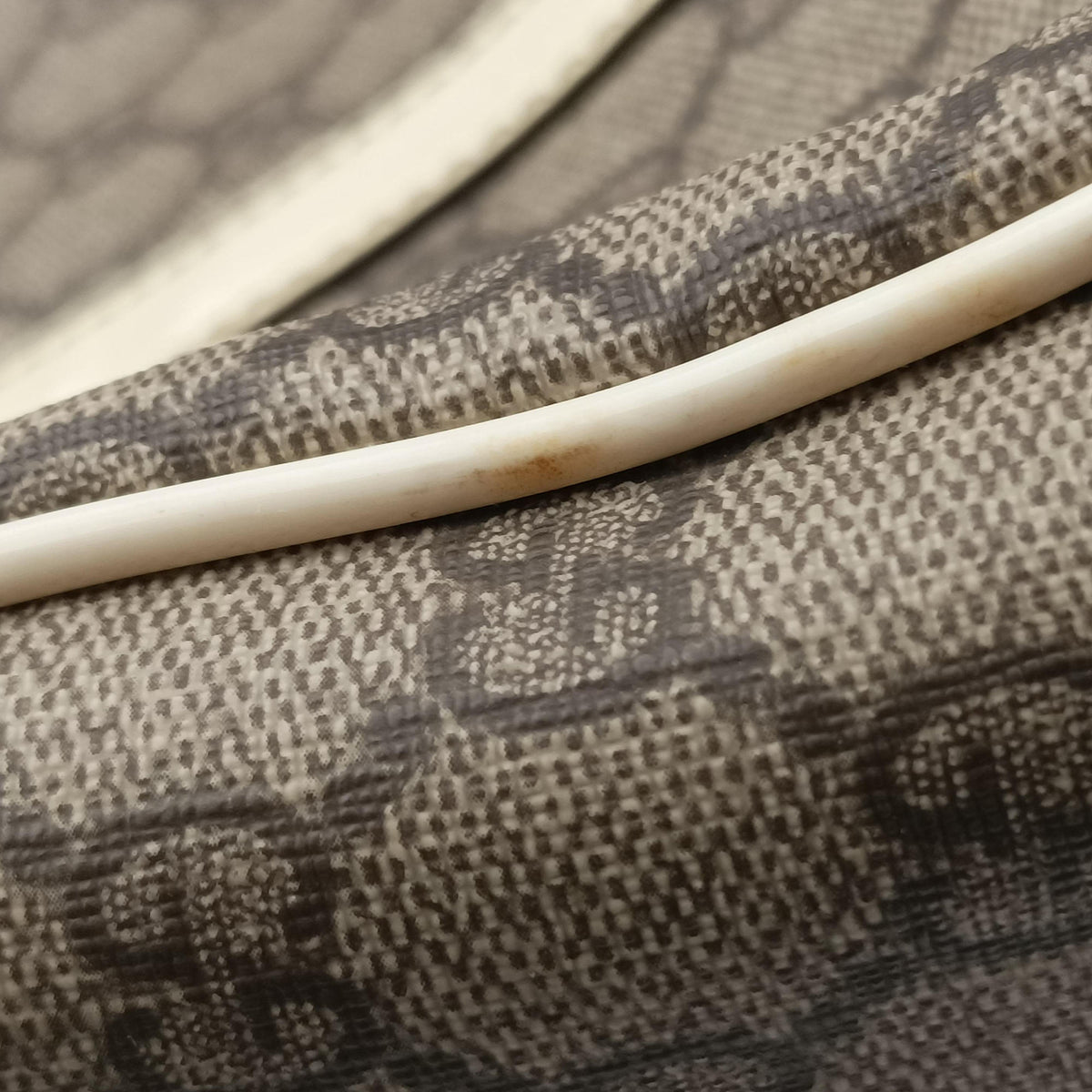 GG plus Spring Joy GG Supreme BEIGE×WHITE PVC coated canvas 193603 I7257421GGプラス ジョイ GGスプリーム ベージュ×ホワイト PVCコーティングキャンバス 193603 I7257421