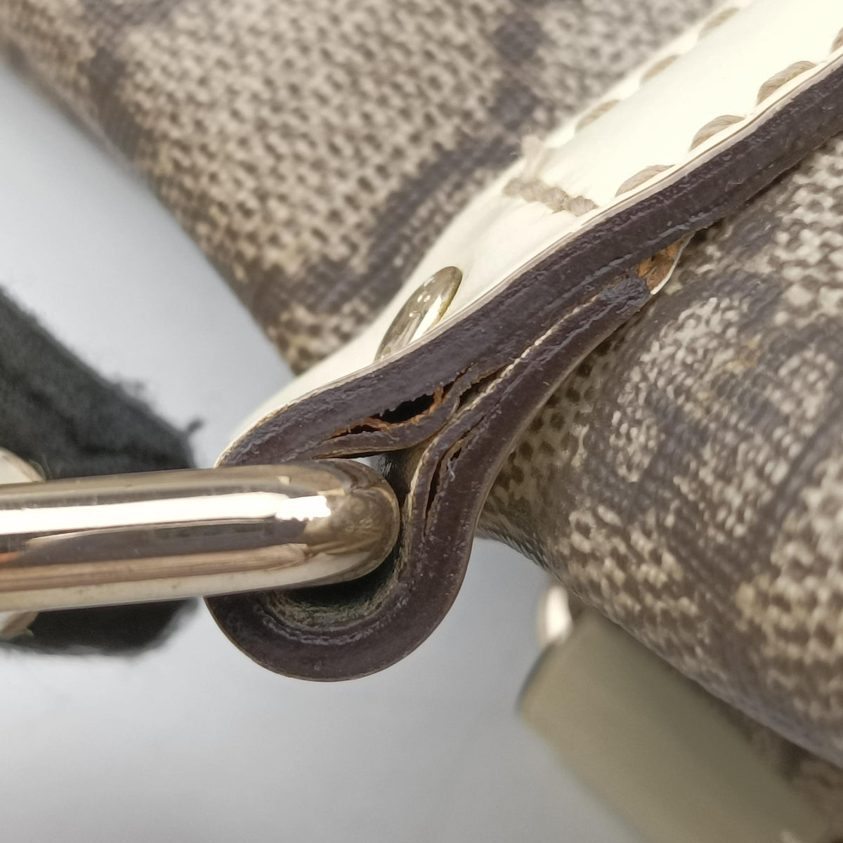 GG plus Spring Joy GG Supreme BEIGE×WHITE PVC coated canvas 193603 I7257421GGプラス ジョイ GGスプリーム ベージュ×ホワイト PVCコーティングキャンバス 193603 I7257421