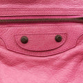 Classic Folk Messenger Pink lambskin 277043.5540 527277クラシックフォークメッセンジャー ピンク ラムスキン 277043.5540 527277