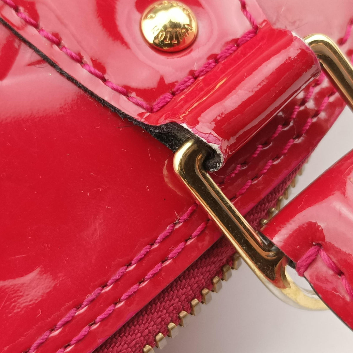 Secondhand Louis Vuitton Alma BB pomme d'amour Vernis M90174 shoulderbag | stylenewstar