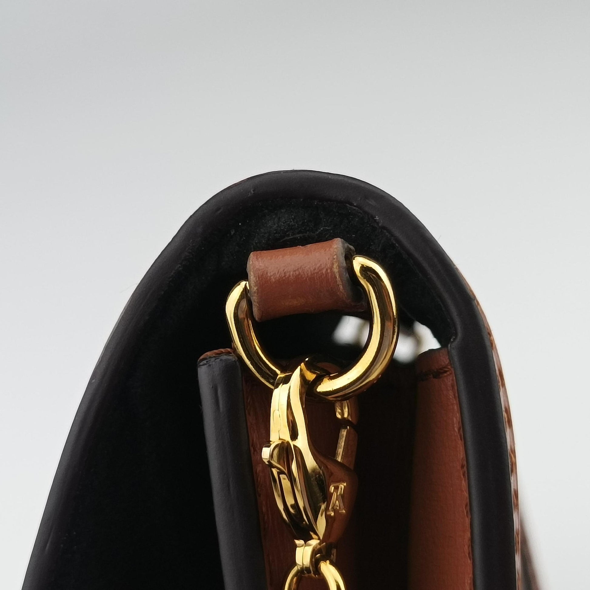Portefeuille Dauphine Brown Monogram Reverse M68746 IC Chipポルトフォイユ ドーフィーヌ モノグラム/ブラウン モノグラム リバース M68746 ICチップ