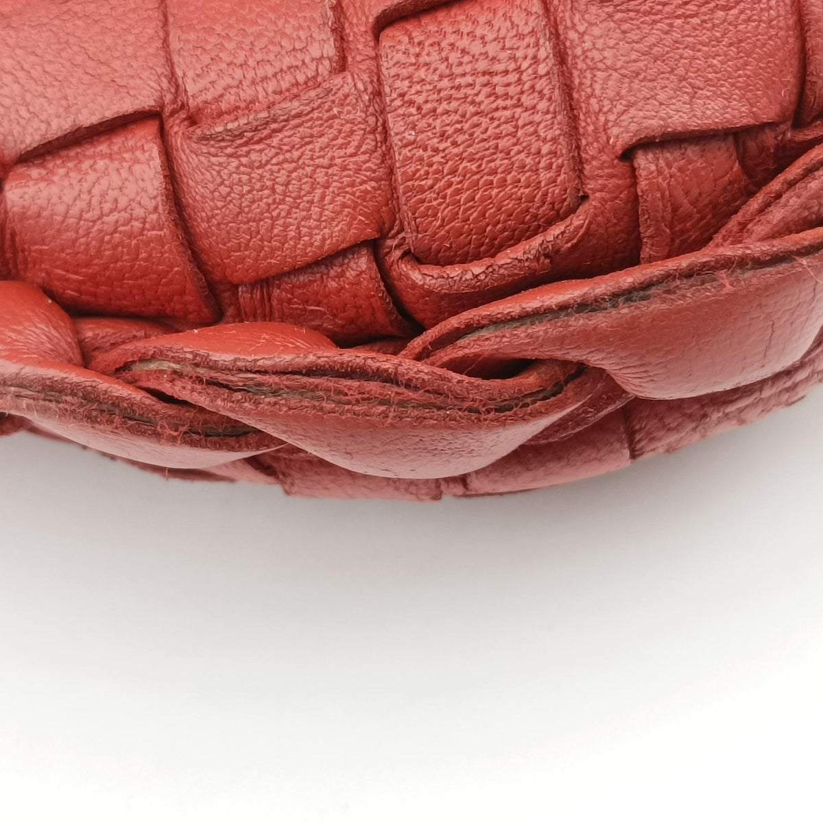 Pre-owned Bottega Veneta Intrecciato Red lambskin  handbag | stylenewstar