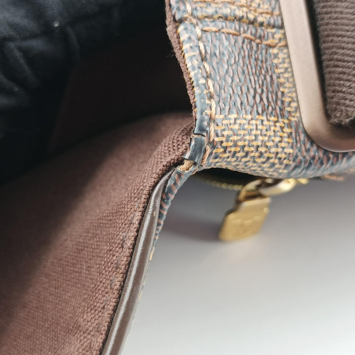 BROOKLYN MM EBENE Damier Canvas N51211 CA1131ブルックリンMM エベヌ ダミエキャンバス N51211 CA1131