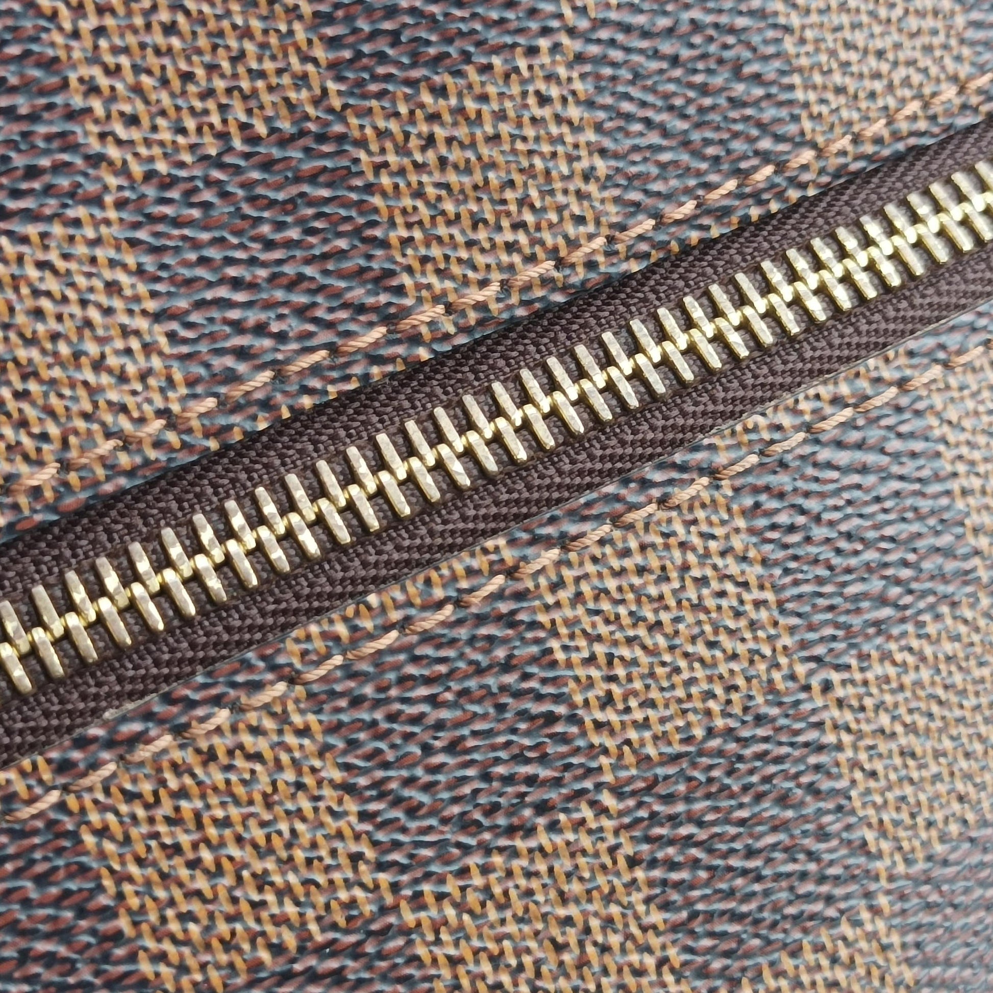 BROOKLYN MM EBENE Damier Canvas N51211 CA1131ブルックリンMM エベヌ ダミエキャンバス N51211 CA1131