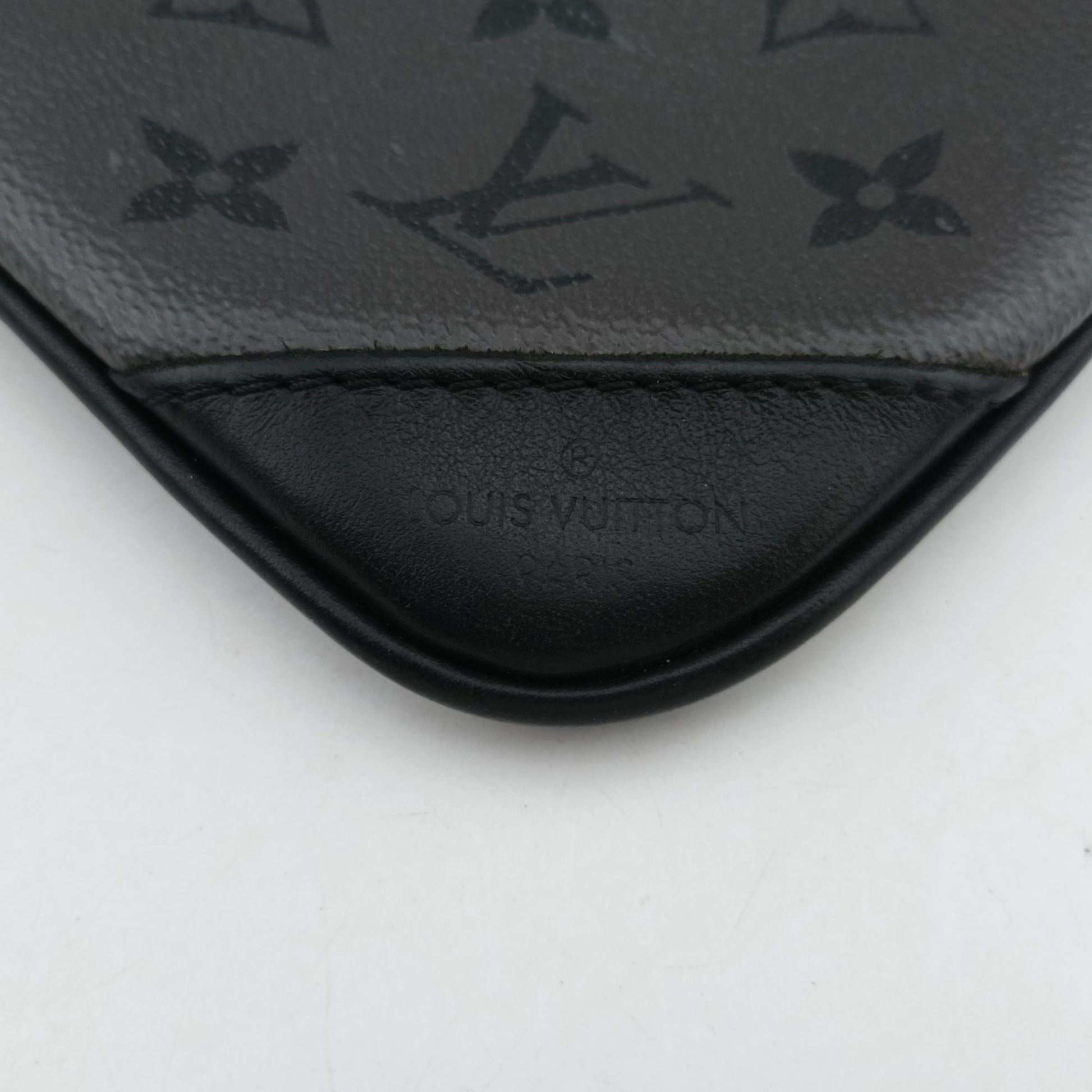 Trio Messenger Gris Monogram Shadow M46603 IC Chipトリオ メッセンジャー グリ モノグラム シャドウ M46603 ICチップ