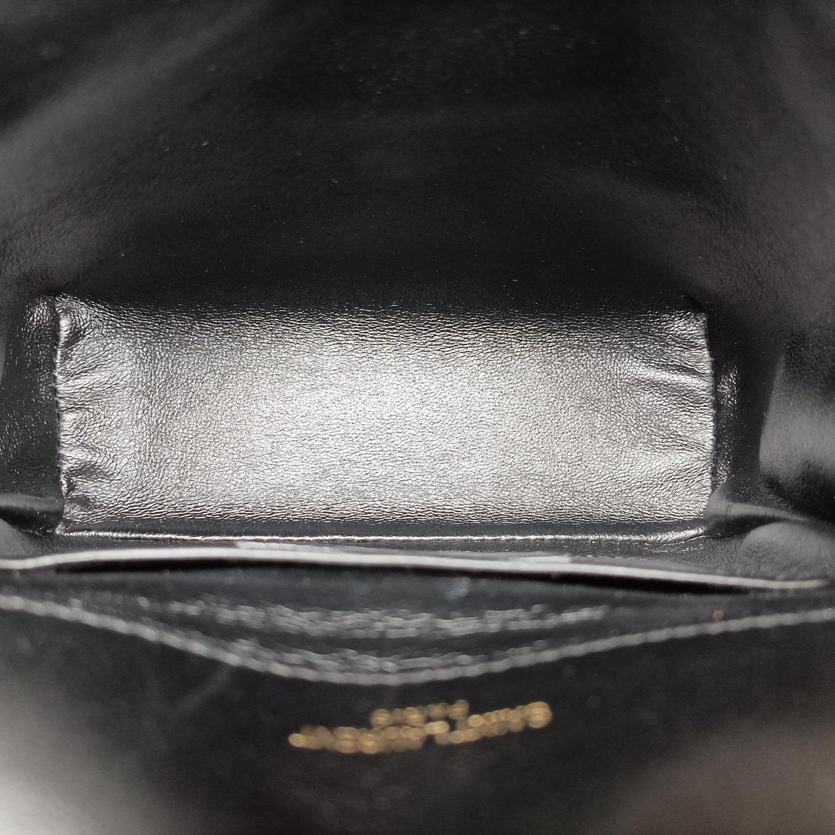 Pre-owned Yves Saint Laurent VICKY Black velour 538439 shoulderbag | stylenewstar