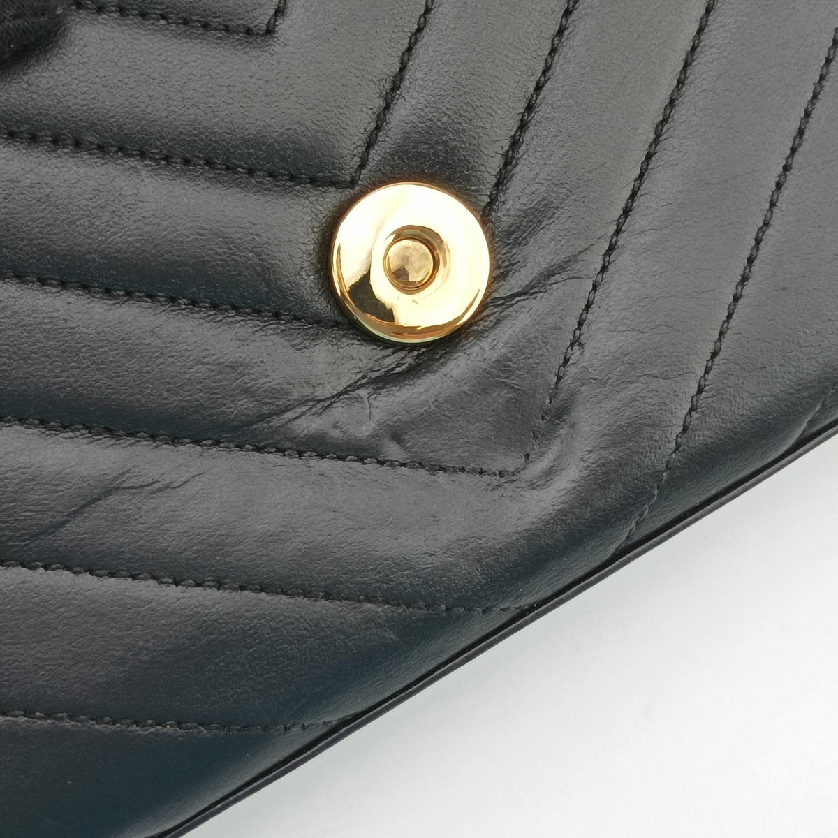 Pre-owned Yves Saint Laurent Monogram Envelope Black Leather 396909 shoulderbag | stylenewstar