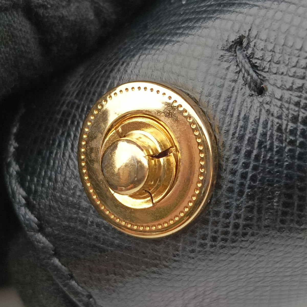 Galleria Black SAFFIANO Leather BN2274 117ガレリア ブラック サフィアーノレザー BN2274 117