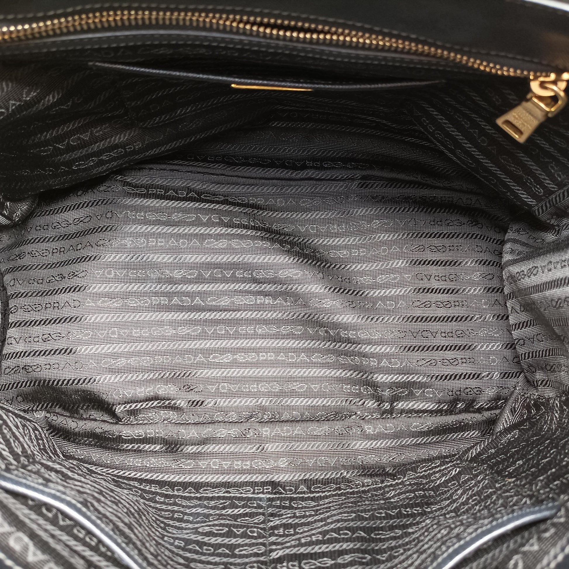 Galleria Black SAFFIANO Leather BN2274 117ガレリア ブラック サフィアーノレザー BN2274 117