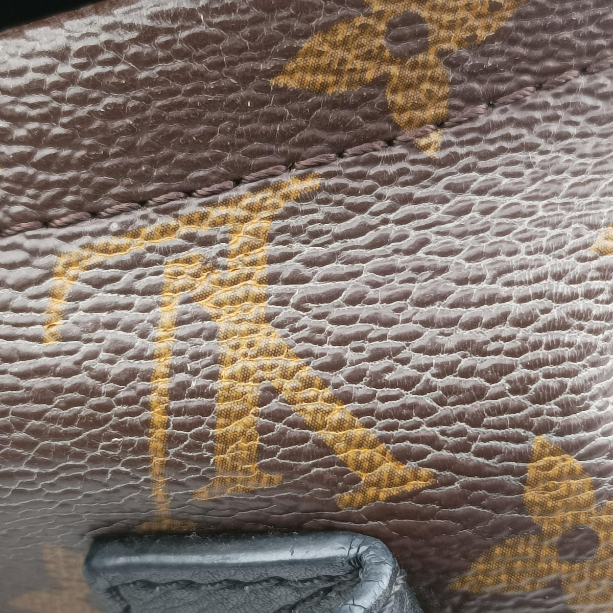 Palm Springs Backpack MINI Monogram x Noir Monogram Canvas M41562 CA3147パームスプリングス バックパック ミニ モノグラム×ノワール モノグラム キャンバス M41562 CA3147