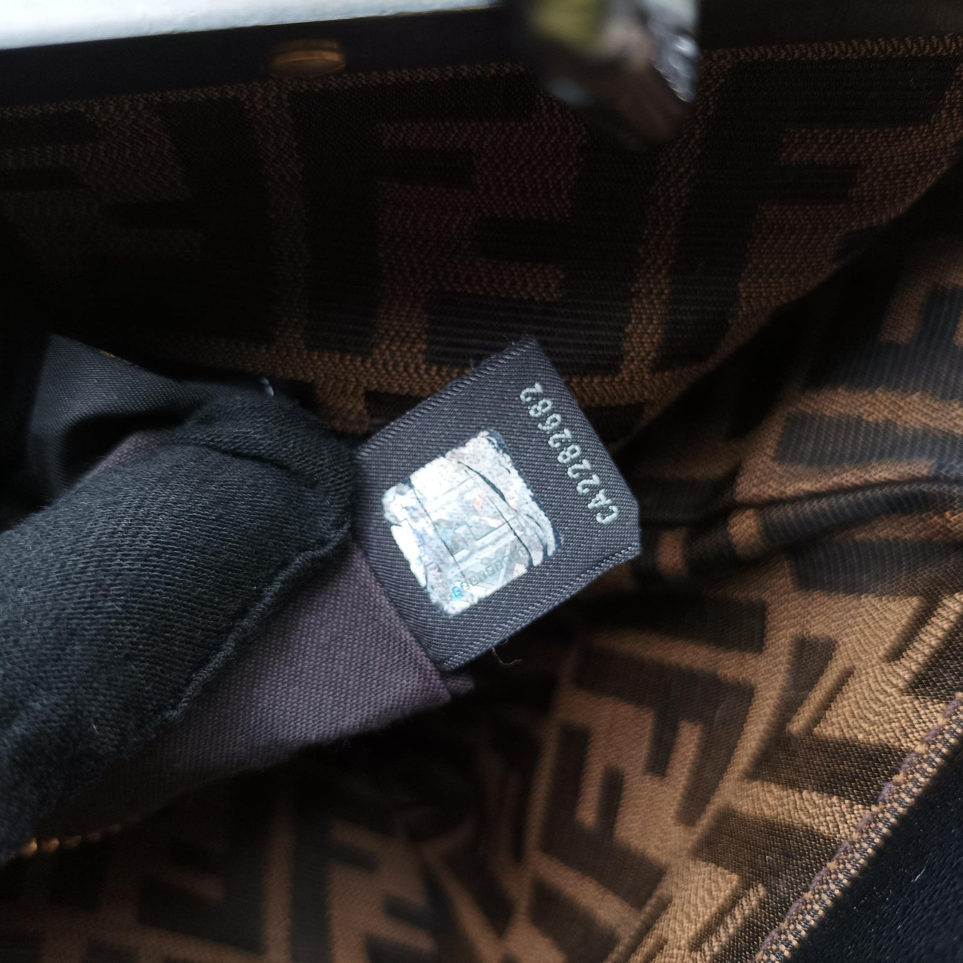 PEEKABOO Large Black Leather 8BN210 8BN210-BKK-119.2516ピーカブー ラージ ブラック レザー 8BN210 8BN210-BKK-119.2516