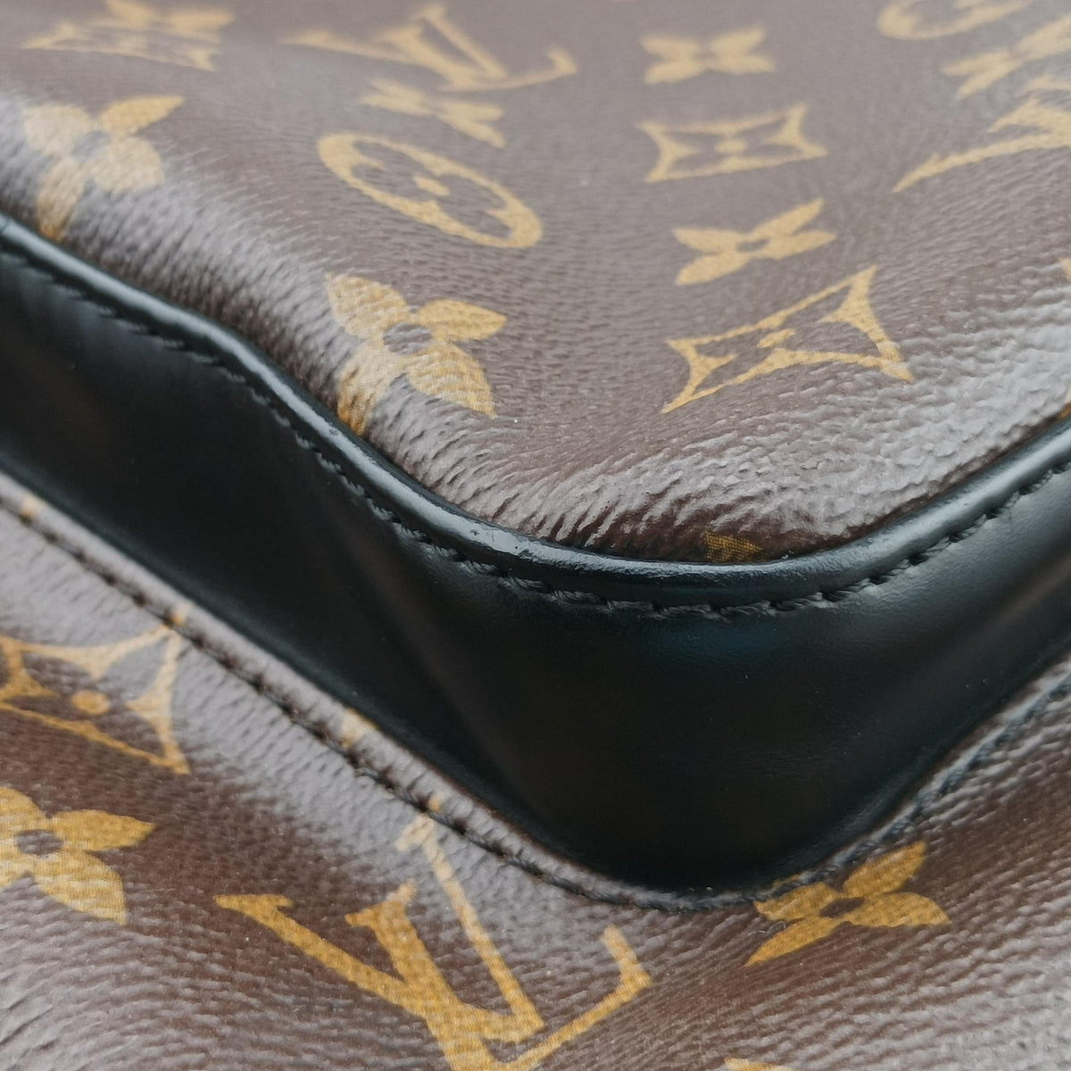 Pre-owned Louis Vuitton Josh Brown Monogram Canvas M41530 backpack/rucksack | stylenewstar
