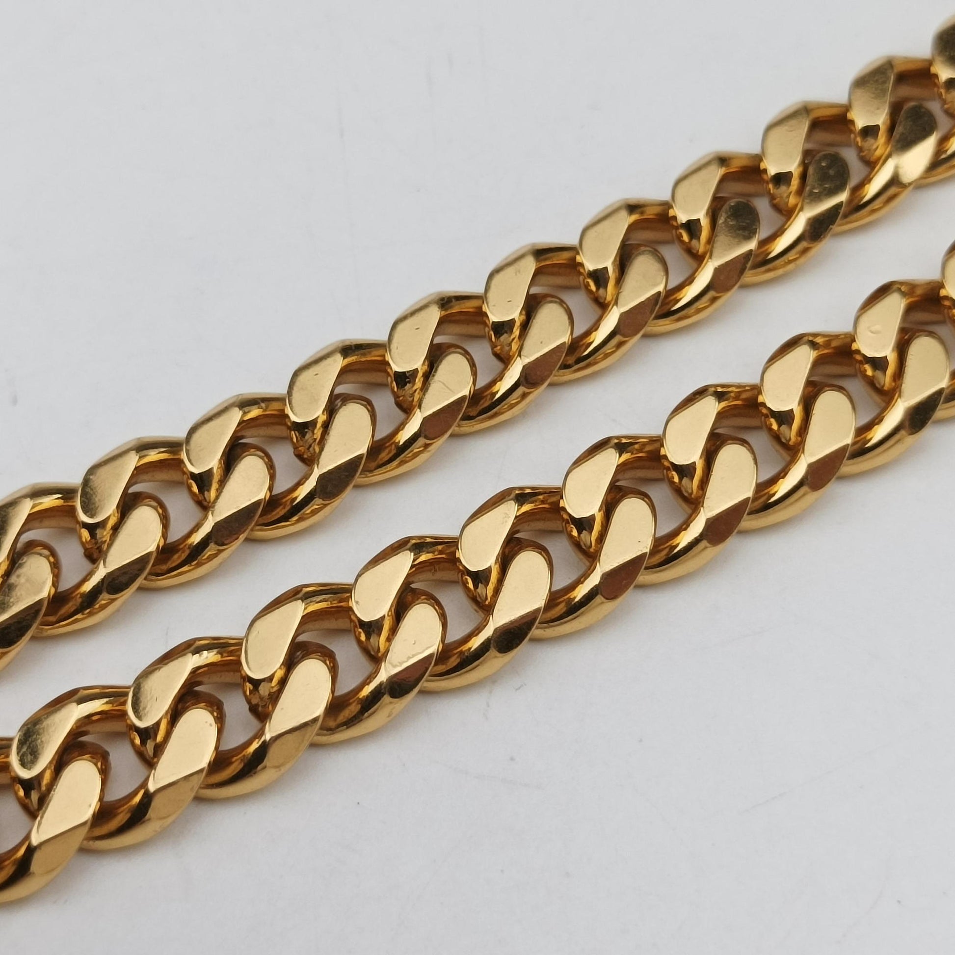Triomphe Chain Black Leather U-LM-5211トリオンフチェーン ブラック レザー U-LM-5211