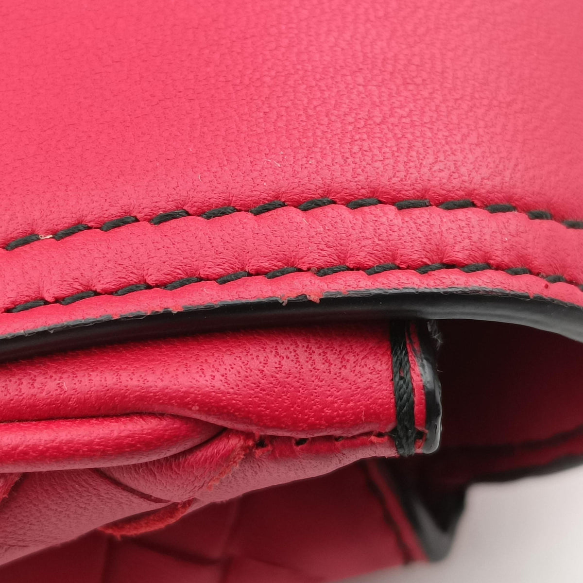 Luna Intrecciato Red lambskin B07601913Cルナ イントレチャート レッド ラムスキン B07601913C