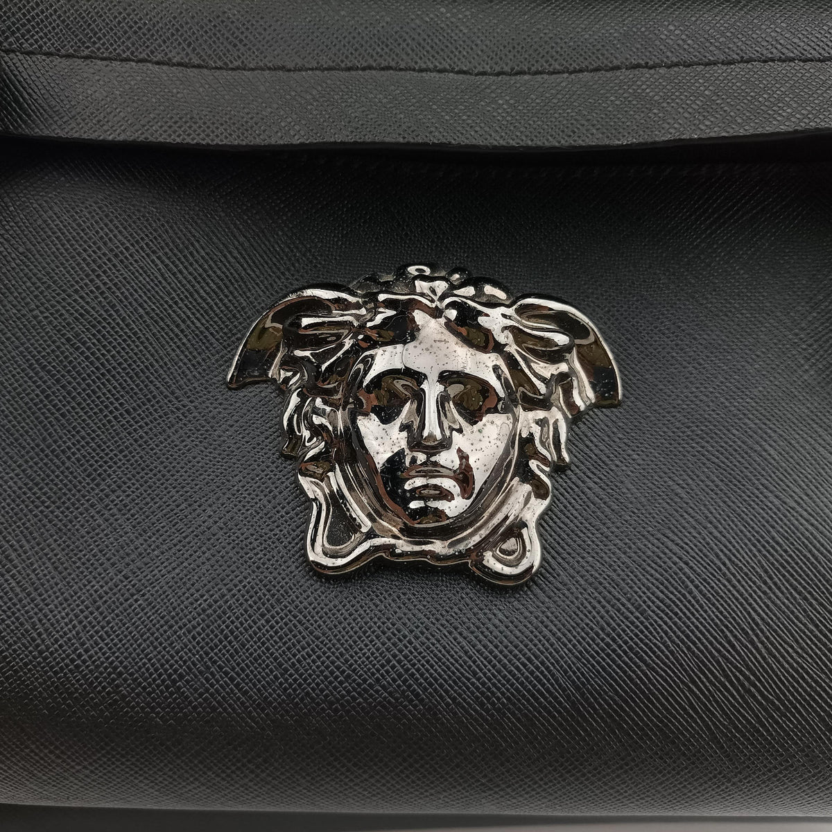 La Medusa Black Leather CLG 561 493 526 744ラ メデューサ ブラック レザー CLG 561 493 526 744