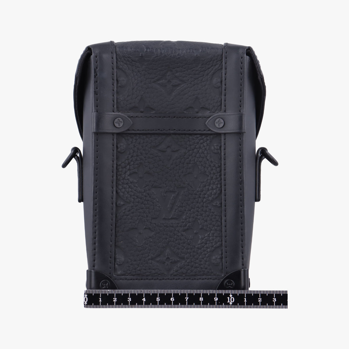 Secondhand Louis Vuitton Vertical Trunk Noir Monogram Taurillon M82070 shoulderbag | stylenewstar