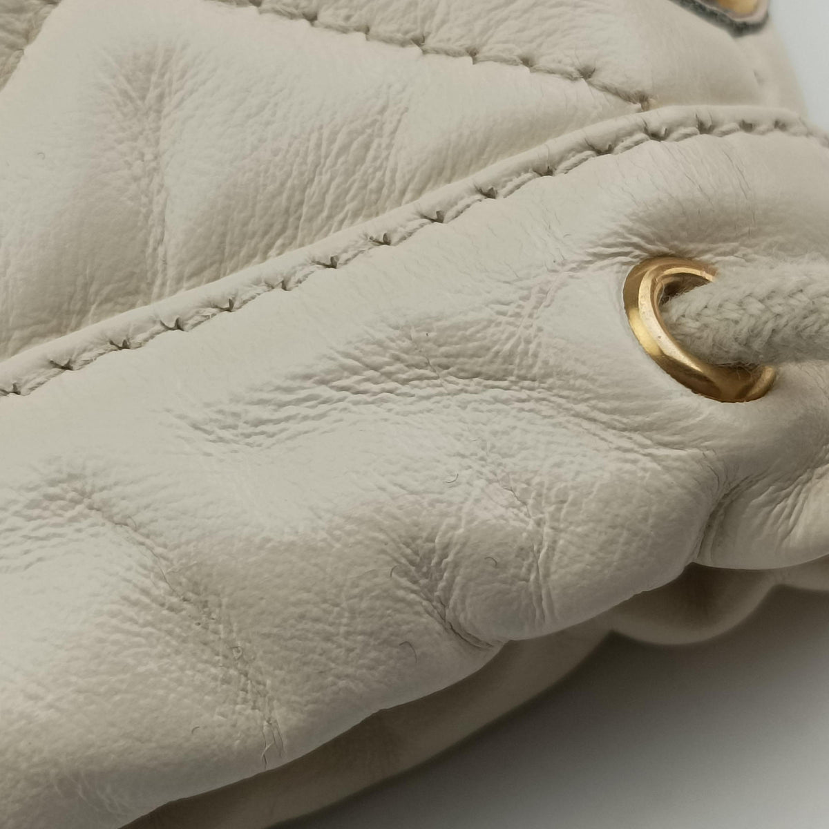 Pre-owned Gucci GG Marmont White Leather 575163 shoulderbag | stylenewstar