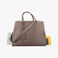 Pre-owned Fendi 2 JOURS Brown Leather 8BH250 shoulderbag | stylenewstar