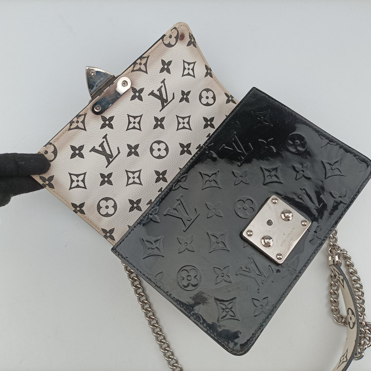 Pre-owned Louis Vuitton Wynwood PM Noir × White Monogram Canvas×Vernis×Epi M90445 shoulderbag | stylenewstar