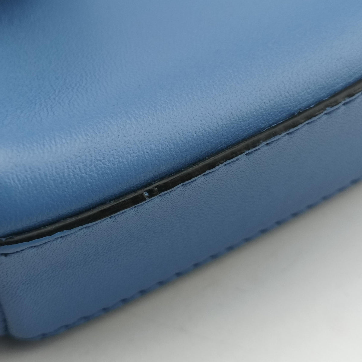Pre-owned Fendi Micro Peekaboo Blue Leather 8M0355 shoulderbag | stylenewstar