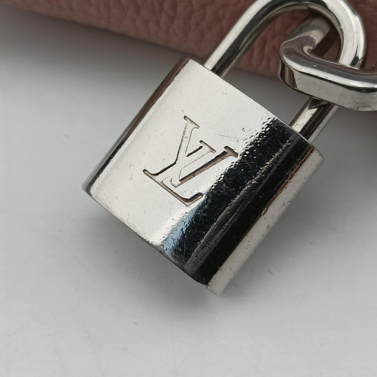 Lockit PM Magnolia Leather M50029 TR1154ロックイットPM マグノリア レザー M50029 TR1154