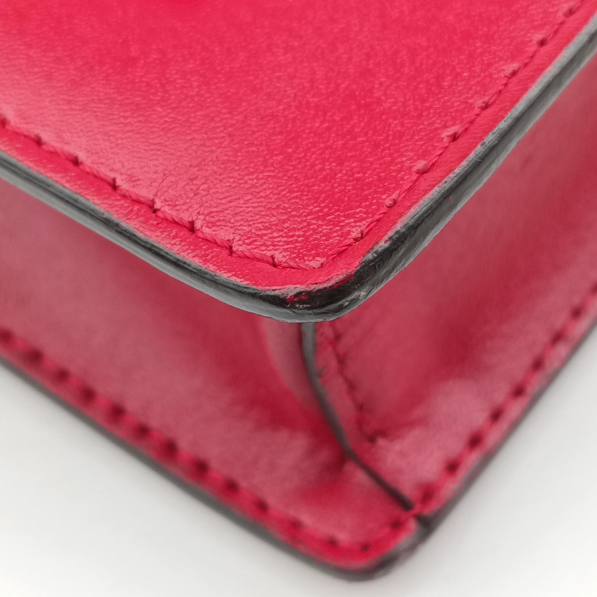 Pre-owned Fendi F is Red Leather 8BM005 shoulderbag | stylenewstar