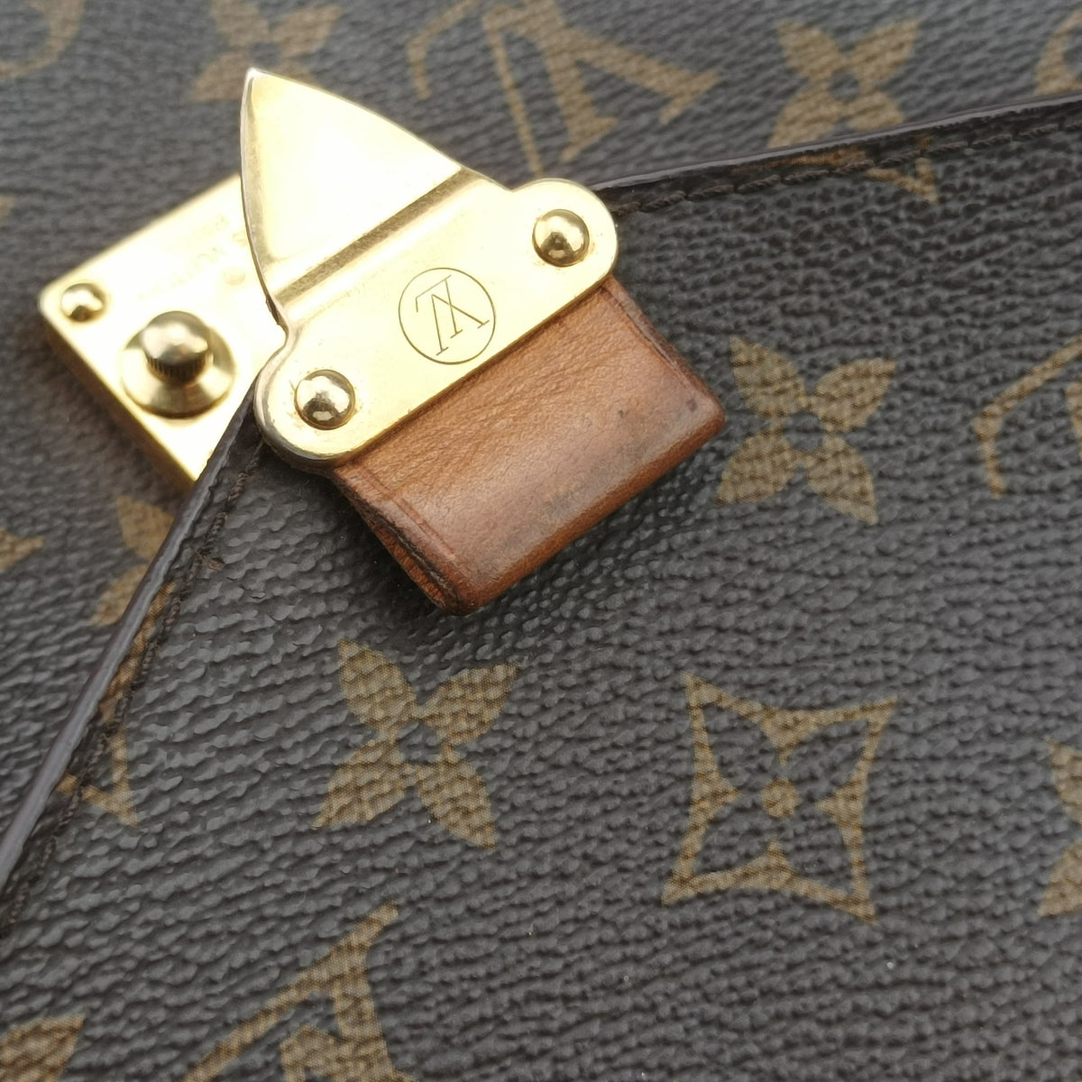 Metis Brown Monogram canvas M40781 FL0133メティス モノグラム/ブラウン モノグラム キャンバス M40781 FL0133