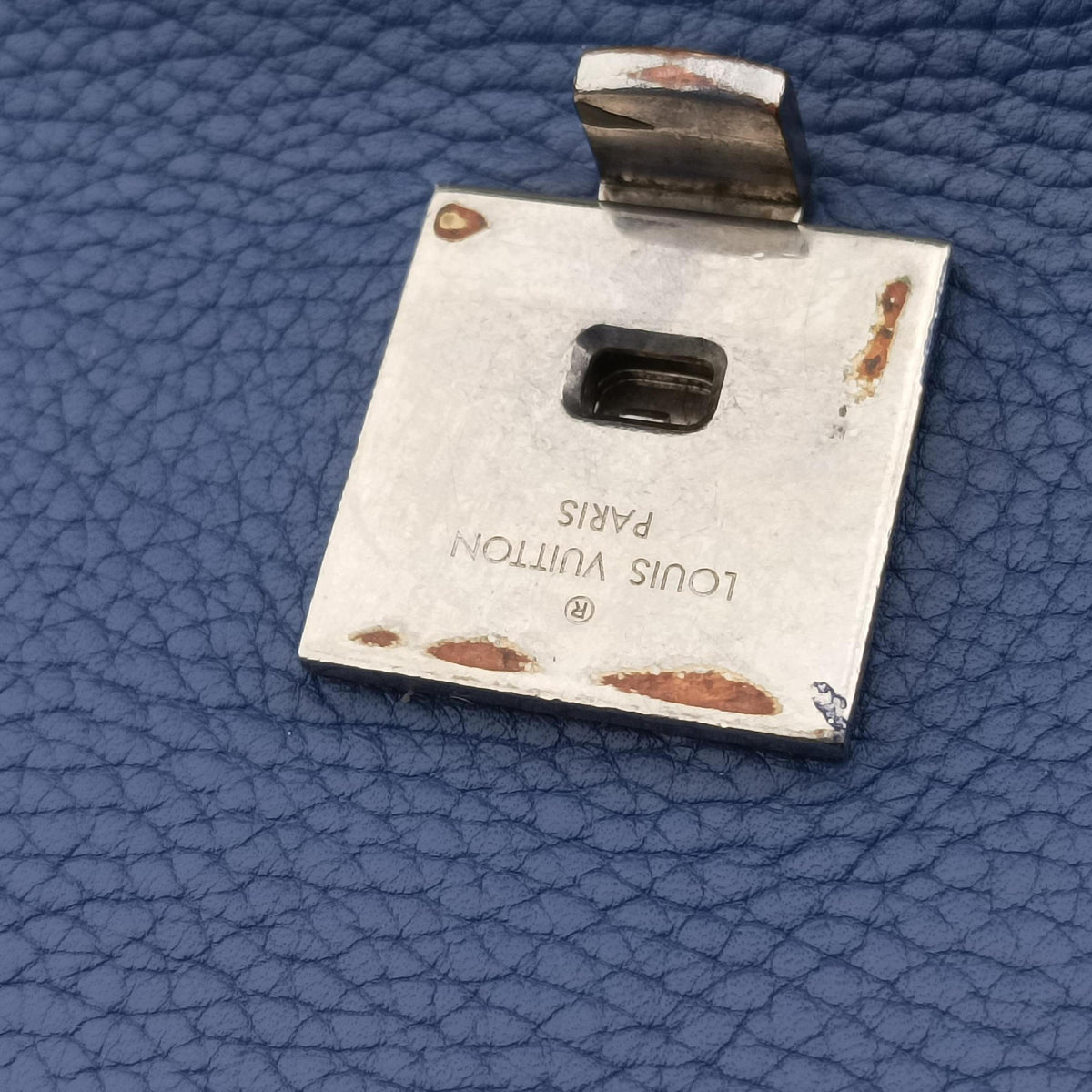 VOLTA ブルー Taurillon leather M50255 MI5115ヴォルタ ブルー トリヨンレザー M50255 MI5115