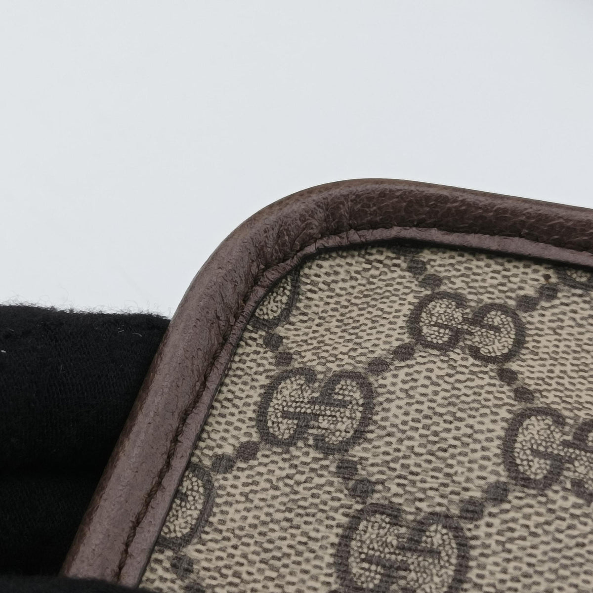 Pre-owned Gucci NEO VINTAGE GG Supreme beige x Brown PVC coated canvas×Leather 493930 bum bag/waist bag | stylenewstar