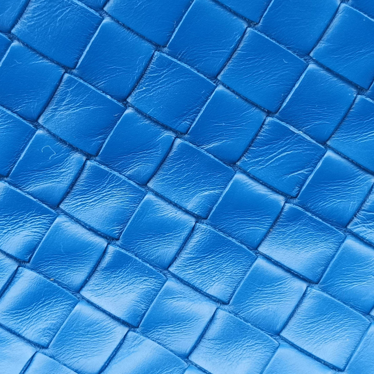 Roma Intrecciato Blue lambskin B04638597Rローマ イントレチャート ブルー ラムスキン B04638597R