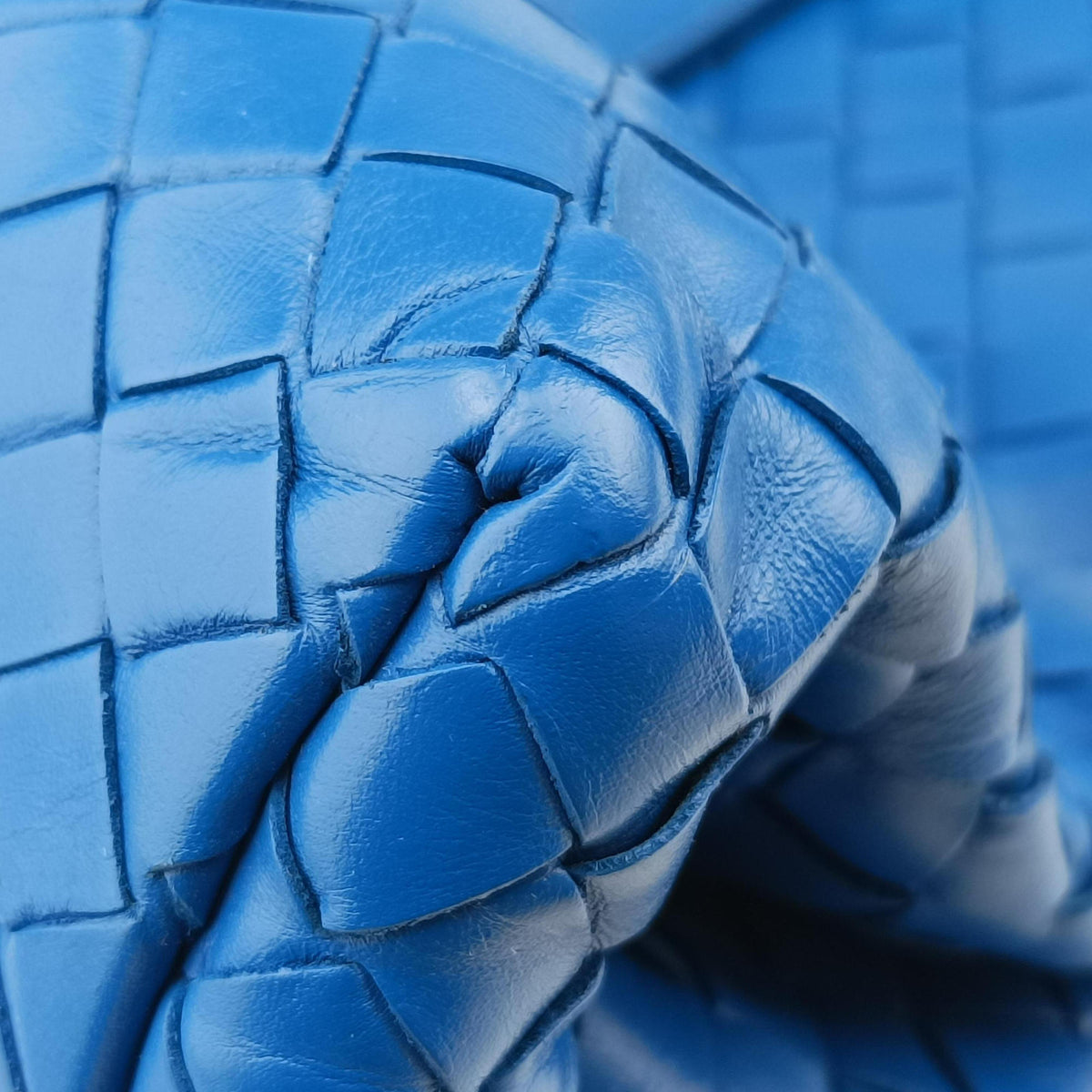Roma Intrecciato Blue lambskin B04638597Rローマ イントレチャート ブルー ラムスキン B04638597R