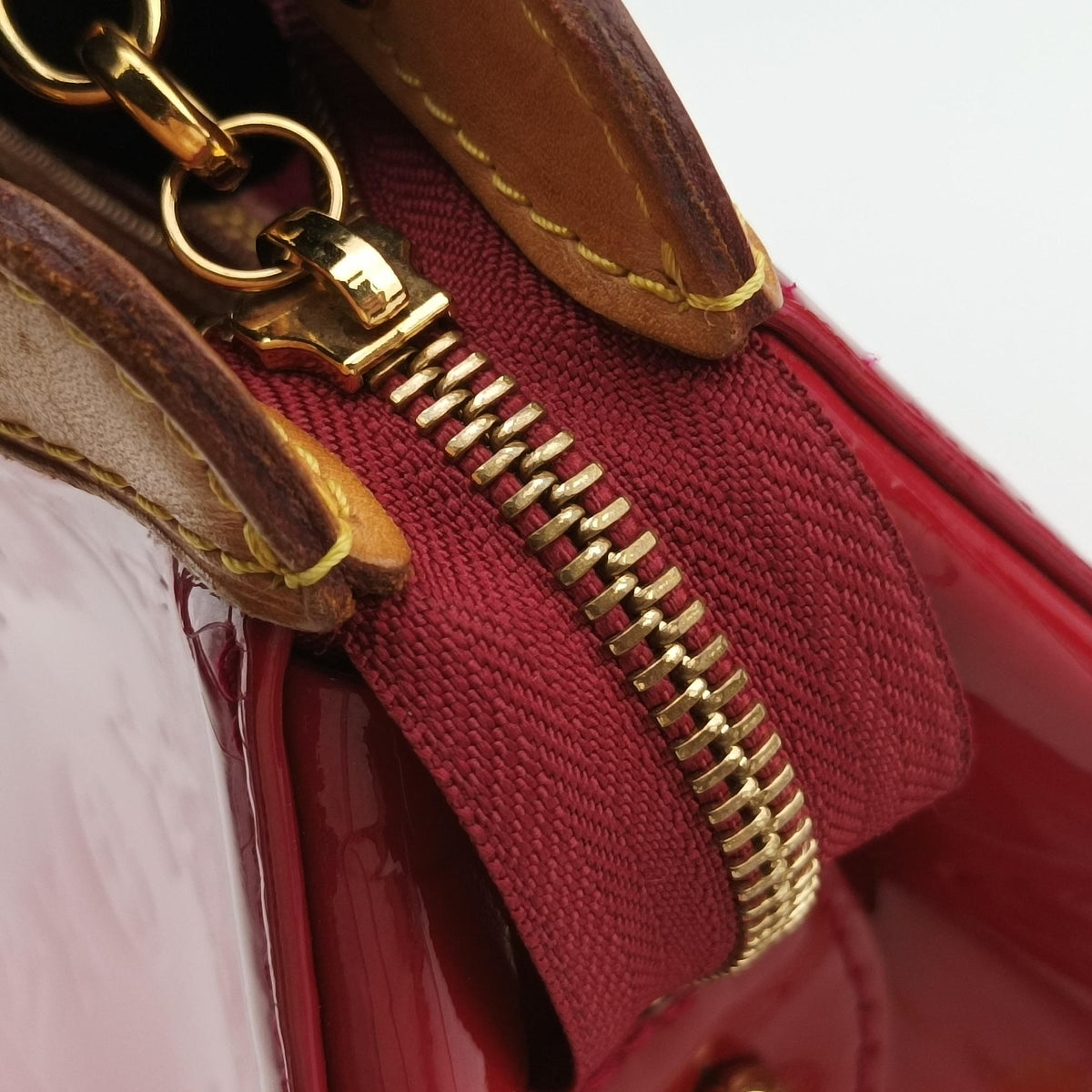 Pre-owned Louis Vuitton Brea MM ROSE INDIEN Vernis M91798 shoulderbag | stylenewstar