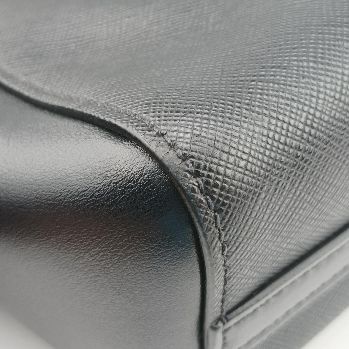 Pre-owned Prada Monochrome Black SAFFIANO Leather 1BA113 shoulderbag | stylenewstar