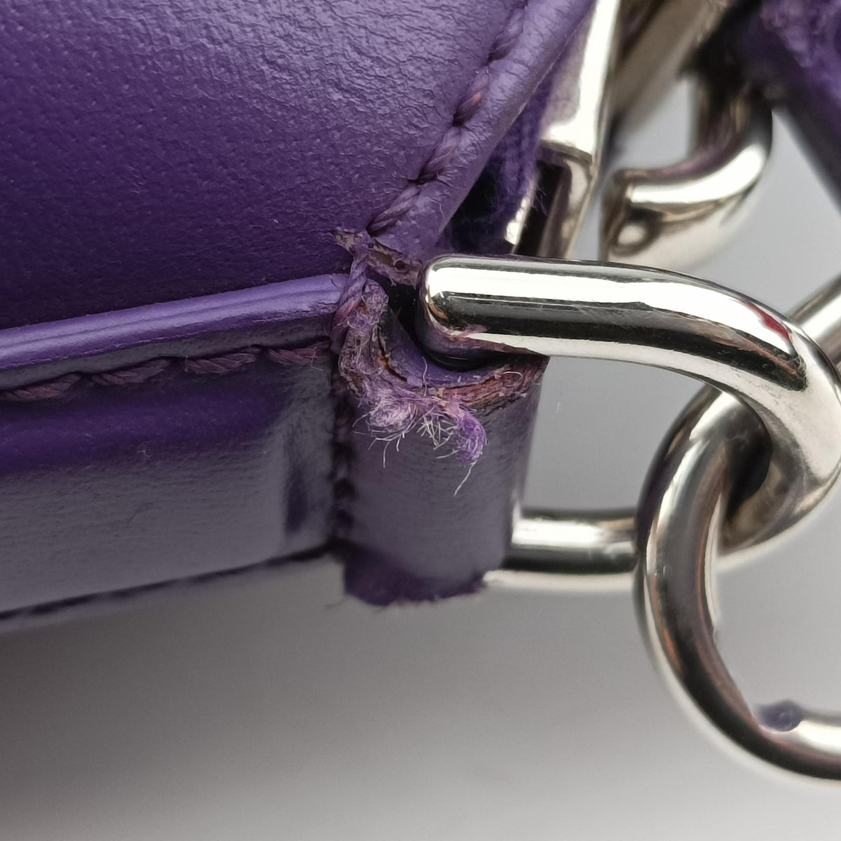 Antigona Purple Leather 3C0154アンティゴナ パープル レザー 3C0154