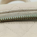 Micro Vanity Case White caviar skin AP2194 31208948マトラッセ ミニバニティ ジップアラウンド ホワイト キャビアスキン AP2194 31208948