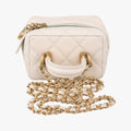 Micro Vanity Case White caviar skin AP2194 31208948マトラッセ ミニバニティ ジップアラウンド ホワイト キャビアスキン AP2194 31208948