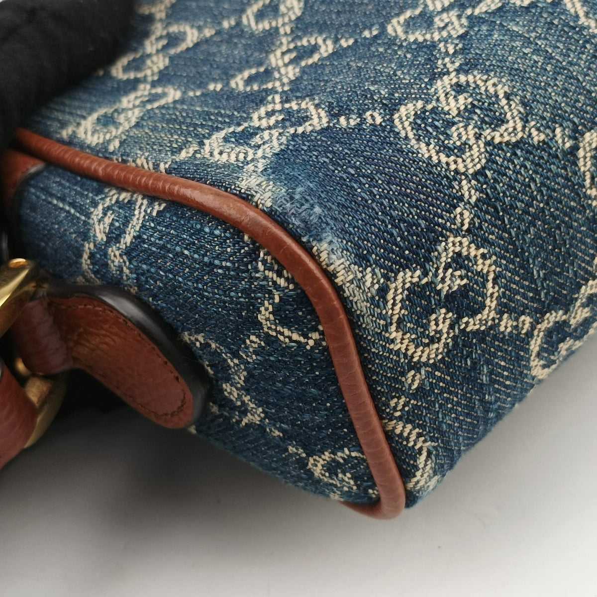 Secondhand Gucci OPHIDIA Blue×Black Denim×leather 517350 shoulderbag | stylenewstar